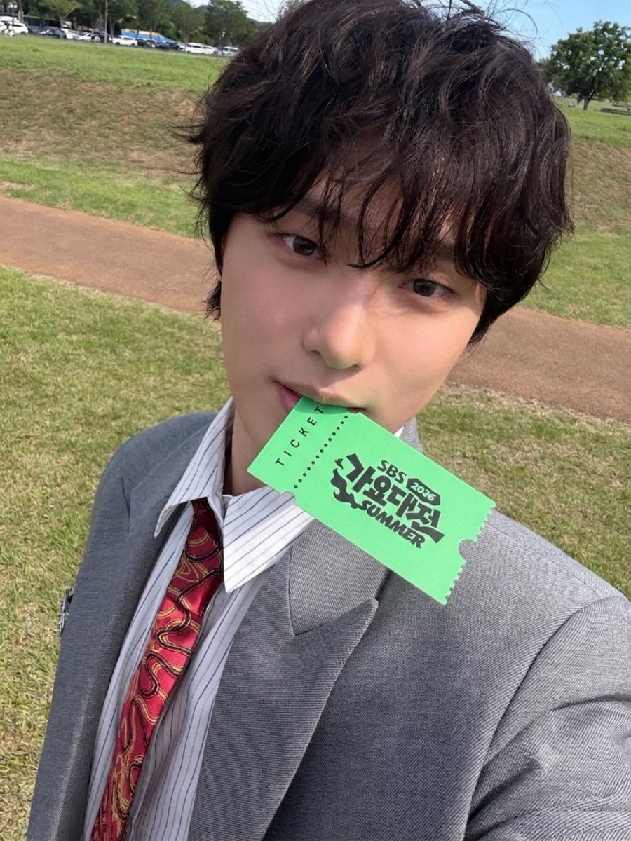 minbloomingyu's tweet photo. how can i be a ticket https://t.co/rAa3o5sZWq