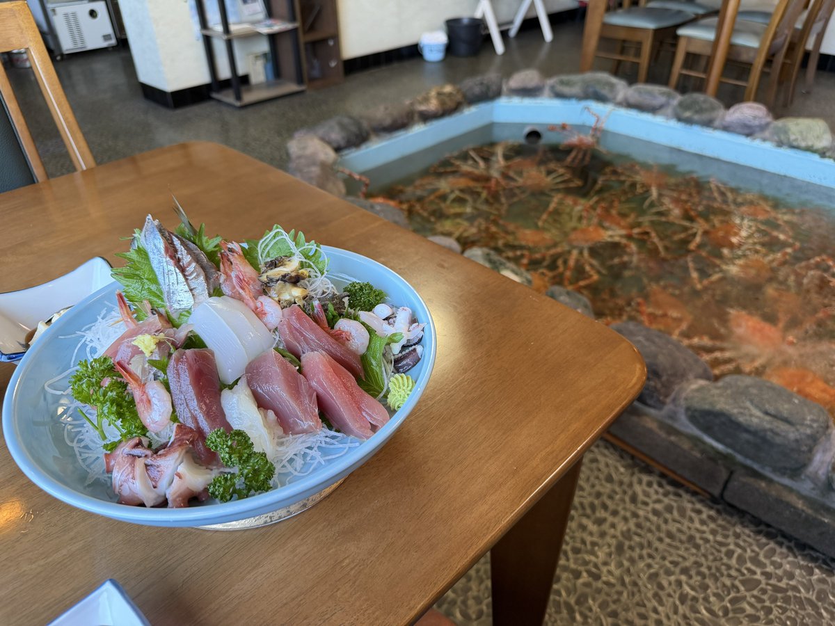 mogupy's tweet photo. 戸田でタカアシガニ食ってきた。ほんのちょこっと。 https://t.co/uJ1l2MrWI6