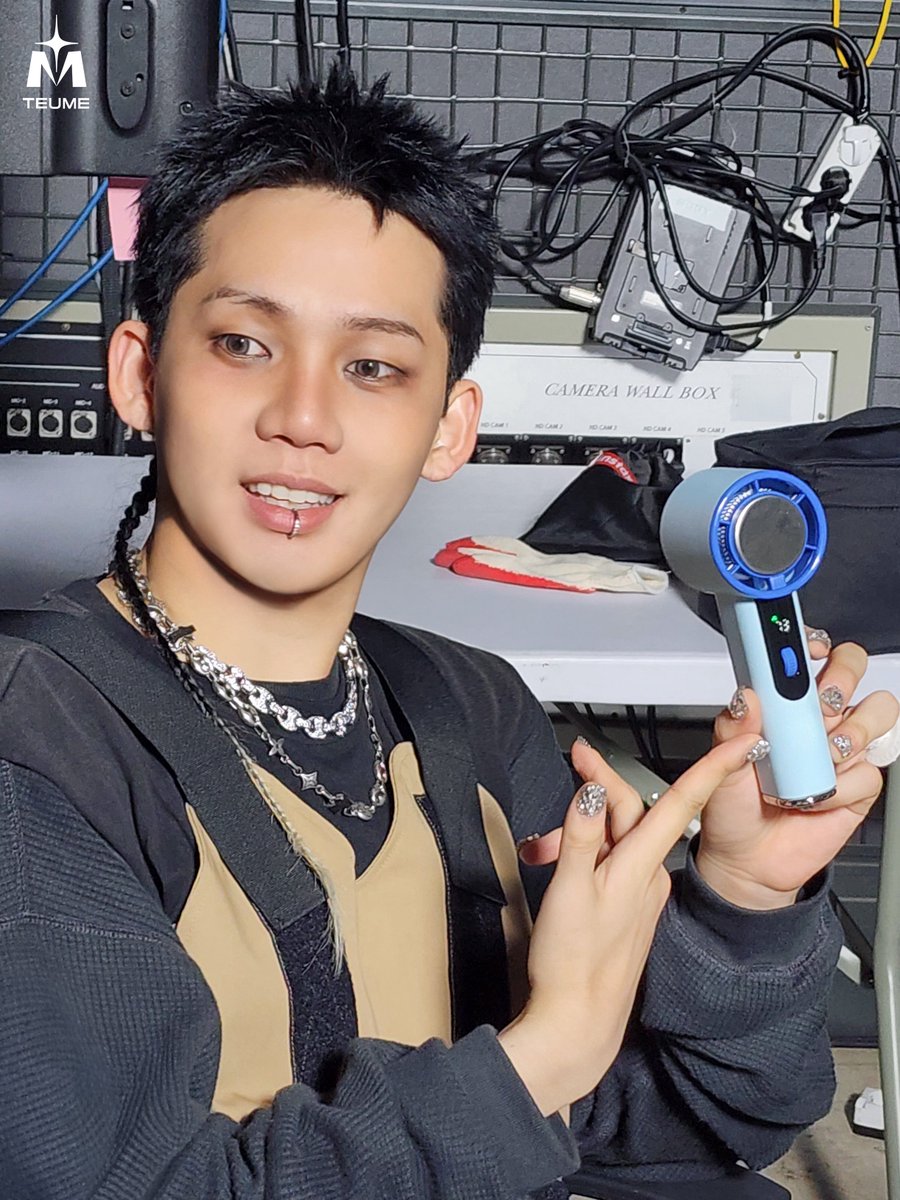 HYUNH4YI's tweet photo. choi hyunsuk 1st photo dump of 2026 📸 #최현석 https://t.co/crGQxMUCDK
