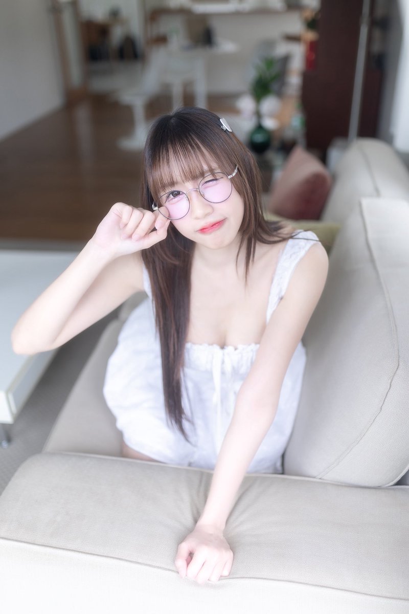 Claire_Angevil's tweet photo. ตื่นแย้ว คิดถึงรึป่าวว~

#ANGeVIL #エンジェビル #Clairemeowyy https://t.co/H3HpyhkVfJ