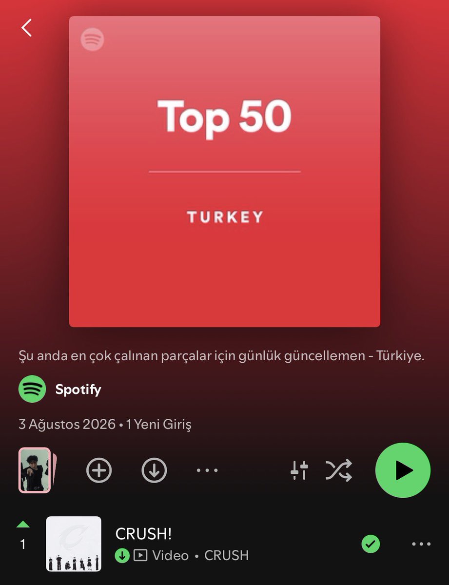 taco_tacoyaco's tweet photo. saç tıraşımız aynı olan agalarla şarkı çıkarıp listelerde birinci olma işi akar https://t.co/1AkbbcvFQH