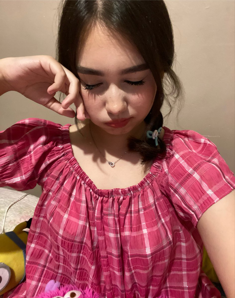gallitoolove's tweet photo. 🙂‍↔️🍓 https://t.co/sXJ3MQ8Uvc