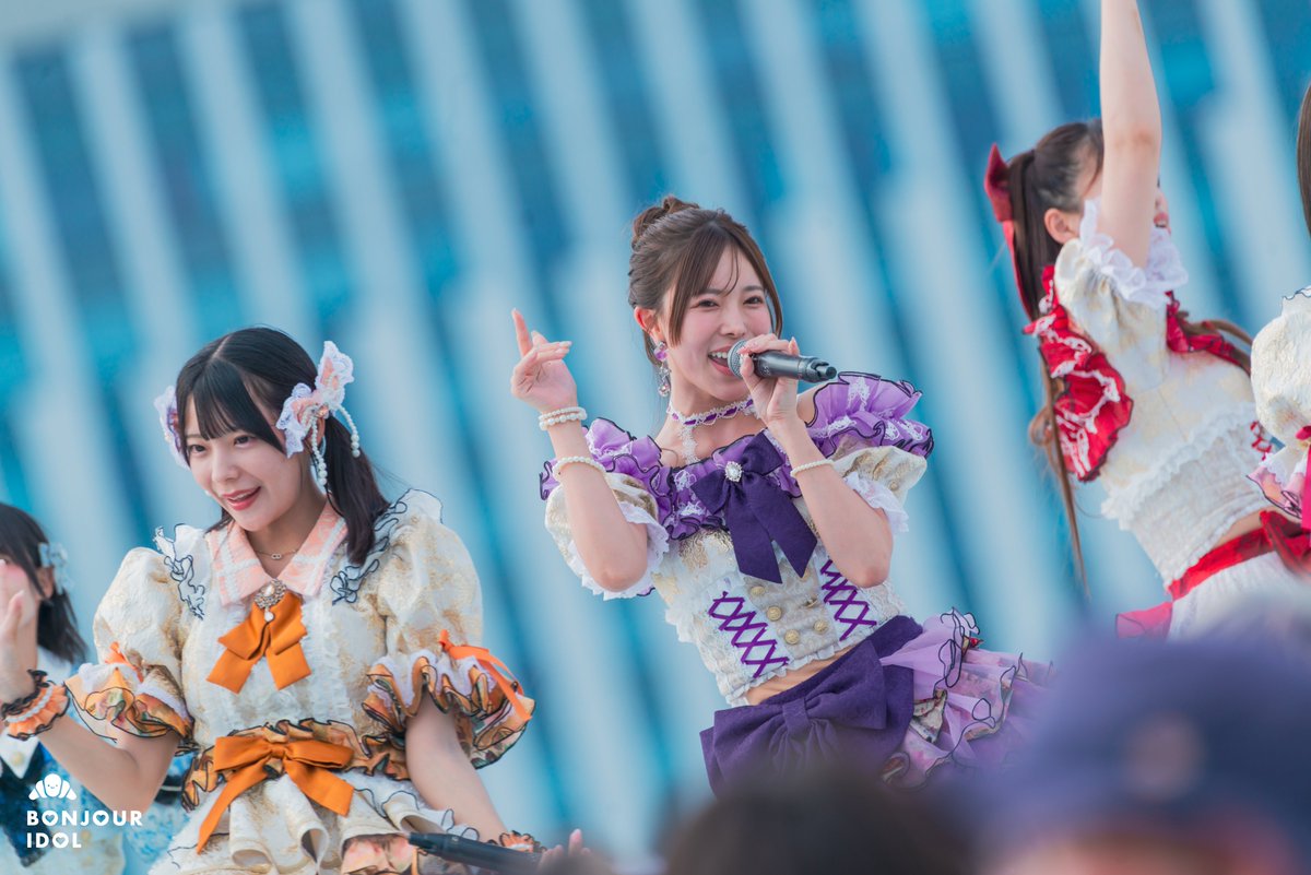bonjour_idol's tweet photo. 【#TIF2026 - Friday】
The SKY STAGE welcomes RiNCENT♯ and their overflowing energy! 🌺🫧
@rincent_idol @TIP_TIF_staff
#RiNCENT #リンセント #BonjourIdol https://t.co/EqfIiT58aU