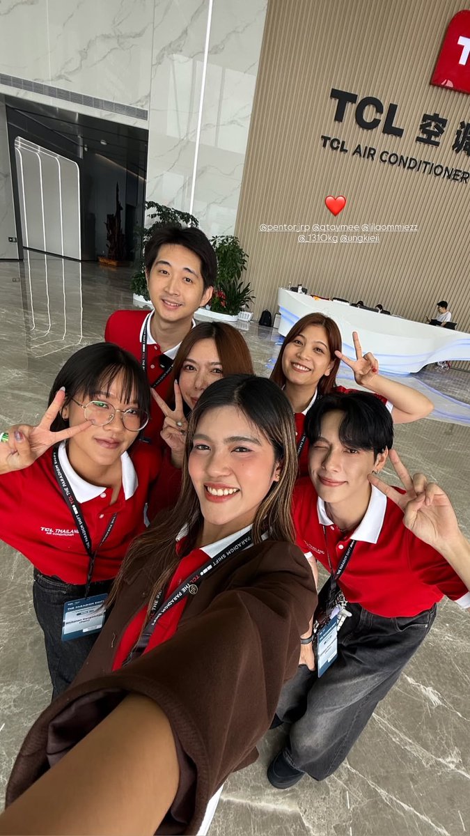 PentorFamilyTH's tweet photo. สดใสไอเริ้บมายจ๊อบมากๆ❤️👍🏻✨️ ทริปนี้แฮปปี้ไหม~ ถึงไทยแล้วใช่ไหมนะคนเก่ง💜✨️ 😊
📍https://t.co/yegjNOlWk1
#tclthailand
#tclactheparadigmshift2026
#PentorJrp #PENTOR #tclac https://t.co/4oCHXroZ6H