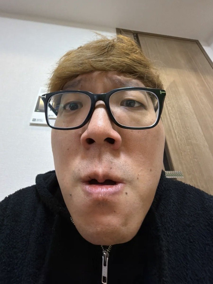 asazukekinv2's tweet photo. 殺人が合法…？ https://t.co/VBuPBPyAoH