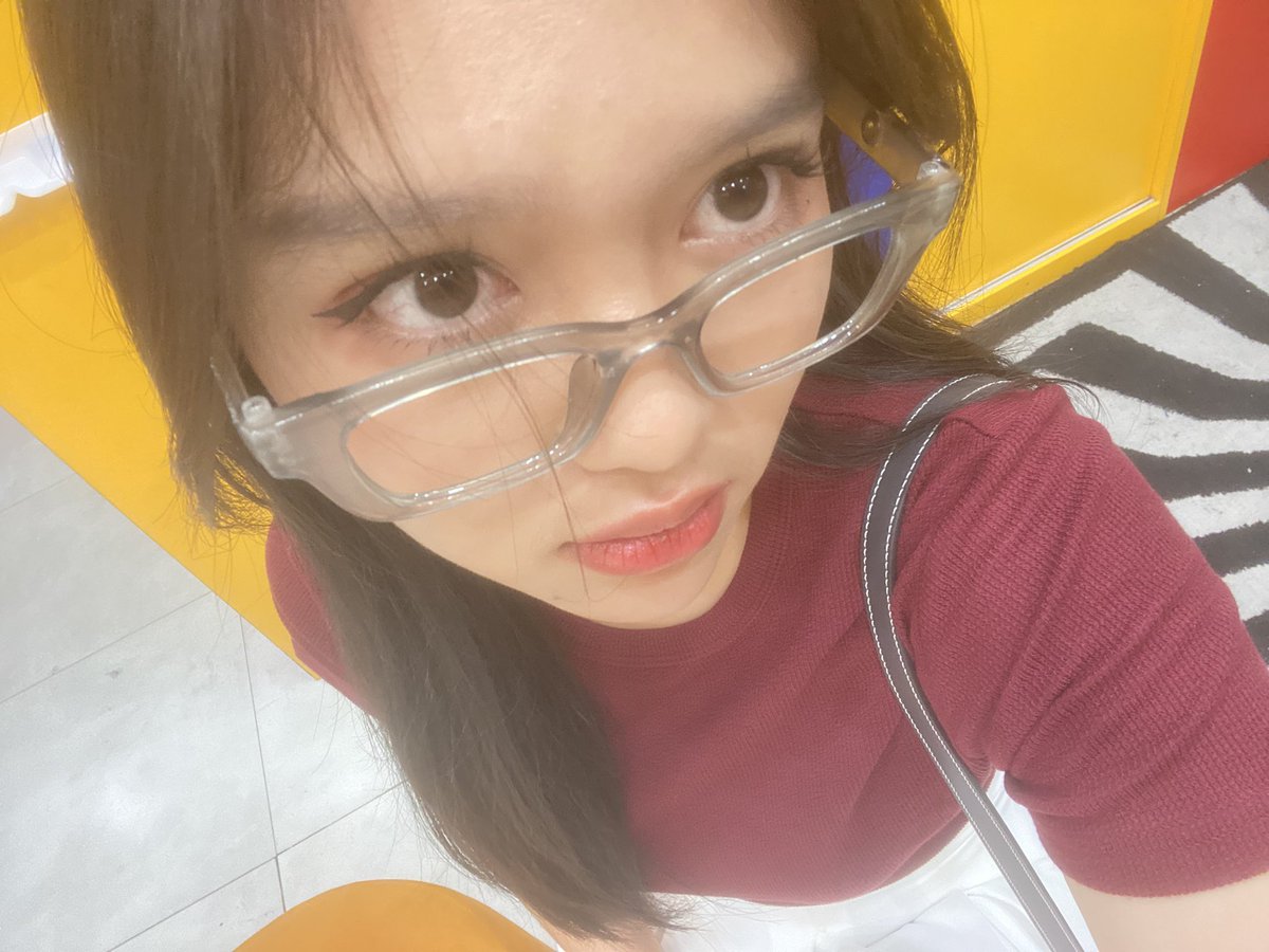 sleepymochaa's tweet photo. ap km liat liat hah?! https://t.co/z74kF1eGTK