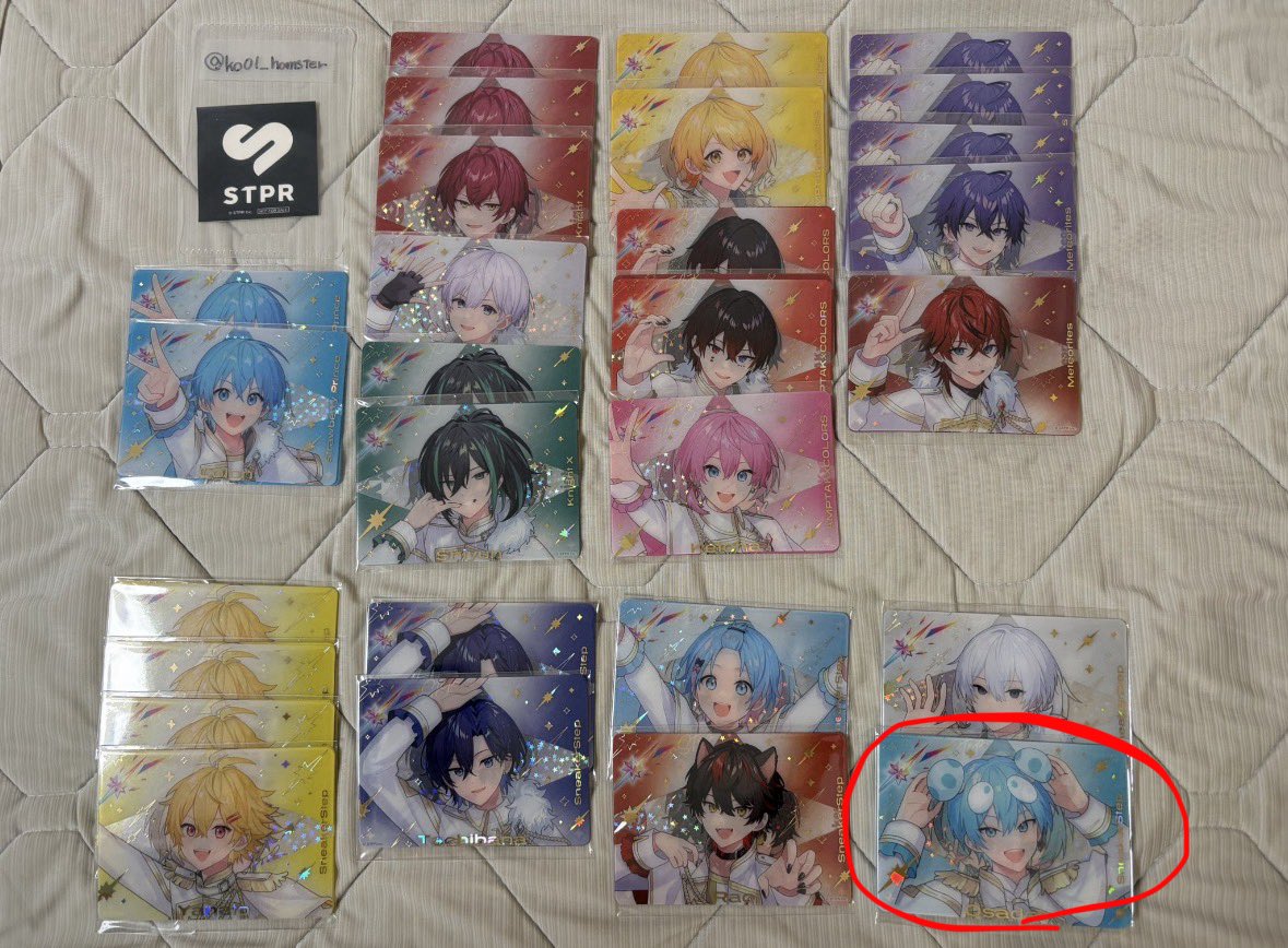 rin_stdei's tweet photo. @ko01_hamster 検索から失礼します！
当方⭕️のものを求めております。最低金額教えて頂きたいです🙇‍♀️
🍓👑8月19日手渡し希望です‼️ https://t.co/69lgu6orKH