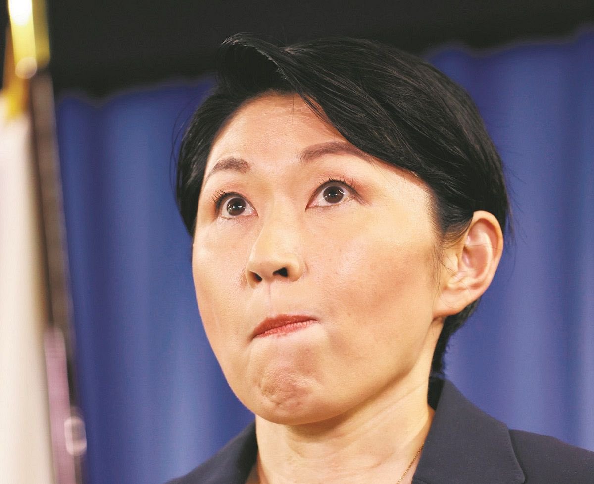 ssomurice_local's tweet photo. ［緊縮派小渕優子議員を支える組織票と従来型補助金］

◽️小渕優子議員を支える組織票は以下の通り

農業系：JA・農業団体・こんにゃく農家
建設系：建設業・土木・設備・電気工事
経済系：商工会・商工会議所・中小企業
医療系：医師会・歯科医師会・薬剤師会
士業系：税理士・行政書士・建築士など

◽️各団体が得ている補助金は以下の通り

①農業系（JA・農業団体・こんにゃく農家）

水田活用・経営所得安定対策
強い農業づくり総合支援
スマート農業導入支援
農地集積・基盤整備
農業用施設・機械導入補助
こんにゃく等の産地振興事業（県・市町村事業を含む）
収入保険・農業共済への公的支援 

②建設系（建設業・土木・設備・電気工事）

公共事業（道路・河川・橋梁）
国土強靱化関連予算
防災・減災事業
学校・公共施設の耐震化
上下水道更新
GX・省エネ改修
建設DX・ICT施工支援 

③経済系（商工会・商工会議所・中小企業）

小規模事業者持続化補助金
ものづくり補助金
IT導入補助金
事業承継・M&A支援
商店街活性化事業
創業支援
地域のビジネスコミュニティ型補助金（商工会・商工会議所向け） 

④医療系（医師会・歯科医師会・薬剤師会）

地域医療構想関連補助
医療DX推進
電子カルテ導入支援
病院施設整備
感染症対策設備
在宅医療推進
地域包括ケア関連事業

⑤士業系（税理士・行政書士・建築士など）

研修事業委託
中小企業支援事業の受託
耐震診断・空き家対策などで建築士会等への委託事業

◇◇◇

補助金には必要なものもあるが、多くは従来型補助金と呼ばれる費用対効果を問われないもの。

つまりは小渕優子議員を国会に送り出せば補助金が降りてくる人間たちで組織票は構成されている。

ここに首相の地域未来戦略が発動されると、投資効果を示せない補助金は削減される可能性が高い。

口を開けて補助金を待っている無能は淘汰され、投資効果のある成長産業へ回されると小渕優子大弱りという話だ。

食料品消費税減税予算によって、他の予算が削られることを恐れ、反対している構図。

小渕優子議員は国民のためではなく、地元の一部の業者のために働く議員。

#小渕優子