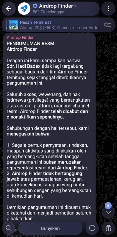 badexmelet's tweet photo. Halo bang ini gue badex, sory ya di post di akun gue yg baru ini akun yg lama gue ilang hahaha

gue cuma mau bantu nanggepin dan ngejawab pertanyaan orang" aja disini tentang
"kenapa badex Farewell diri finder?" 

jawabannya dibawah ya, belum cenblue gabisa nulis panjang https://t.co/e9D3izP7rd