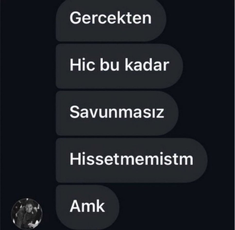 bcynarrator's tweet photo. 9.sinifta sayilar yerine p q r harflerini gorunce https://t.co/tGwId1luuj