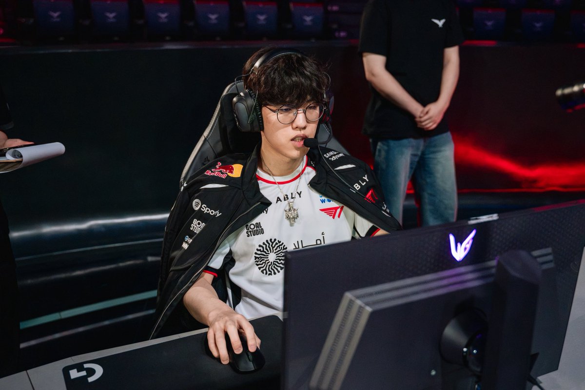 t1_eve's tweet photo. LCK WEEK 10 Flickr #oner 
🔗 https://t.co/cLkE8isb5C https://t.co/DoD8ephW5e