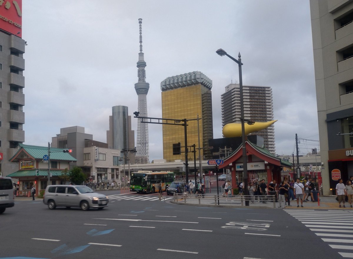 biwatetsu's tweet photo. 昨日と今日は親と弟が東京に来ていたので、一緒に観光してました https://t.co/aUADnvU89d
