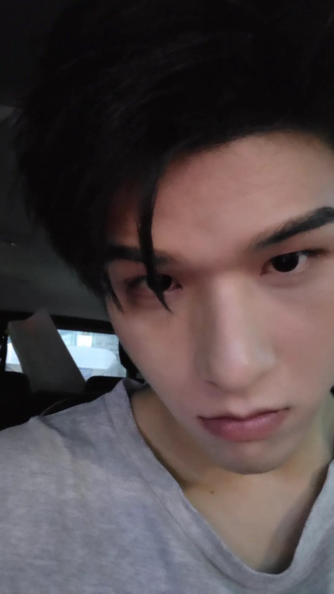 JigzErotang's tweet photo. ได้เห็นหลังแล้วก็ได้เห็นหน้าแล้ว ค่อยยังชั่ว มีแรงหายใจต่ออีก 5 4 3 2 https://t.co/MKEt29dKyA