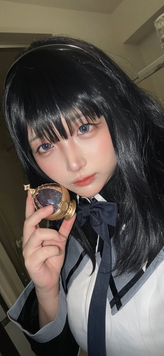 tennkoamamiya's tweet photo. ⚠️【Cosplay/コスプレ】

繰り返す。何度でも。
暁美ほむら🖤⏳

まどマギ 
魔法少女まどかマギカ 
#コスプレ
 #宅コス https://t.co/TLIMN5Hd0r