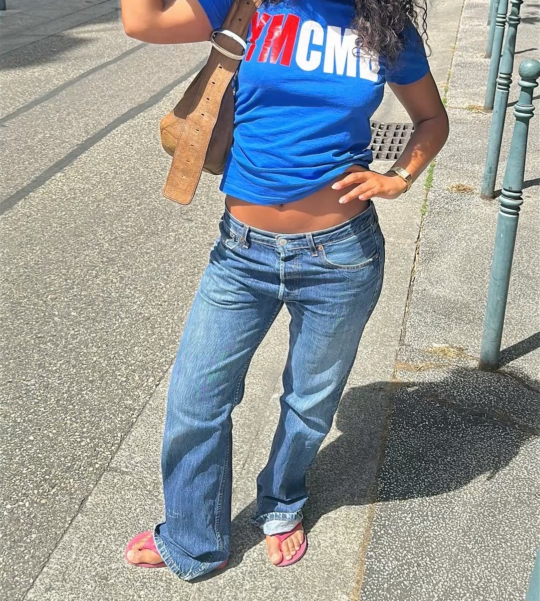 hautecnt's tweet photo. how i dress https://t.co/5K00nSj5xO