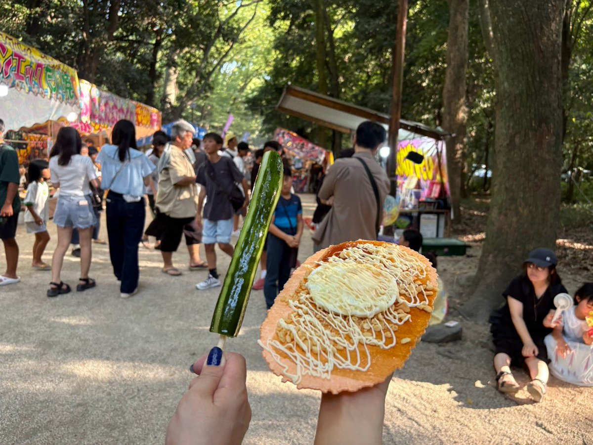 1_uty's tweet photo. 発表会終わった次の日ストレスからの解放
みたらしまつりへ行ったよ
毎年行けてて嬉しい
水が冷たくて気持ちいい
屋台はいいよね https://t.co/hjqhsF3QTw