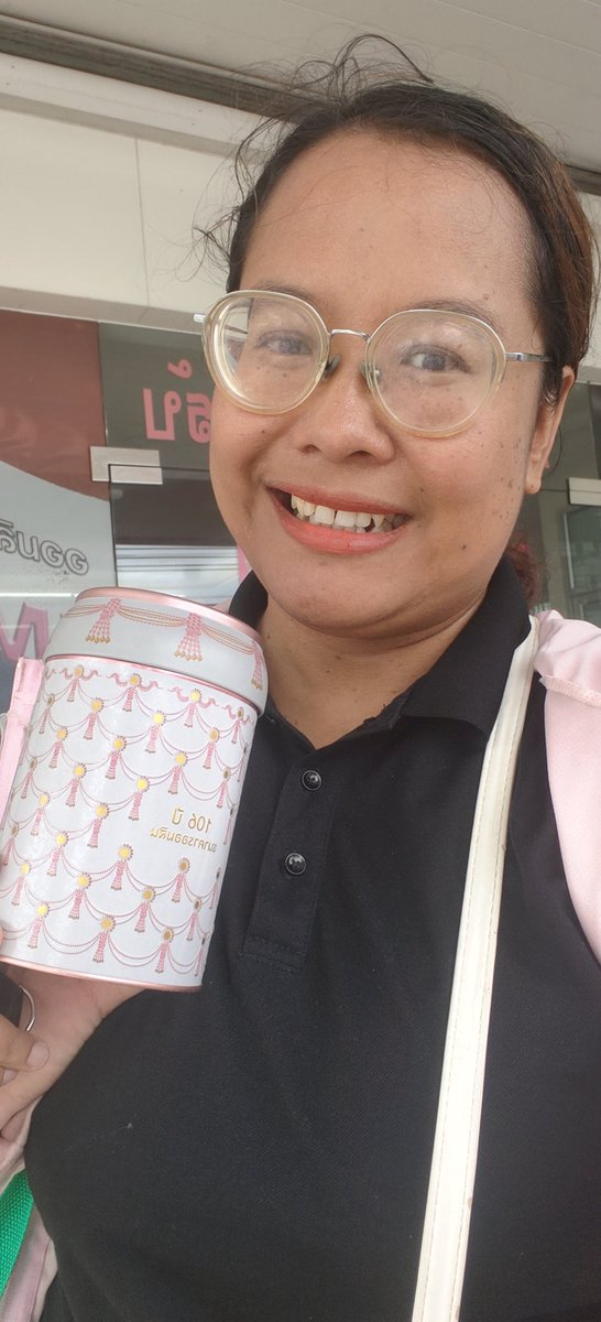 kamlah009's tweet photo. ทำบุญกฐินนี้ ขอให้มีเงินพอกพูนเต็มกระปุกออมสินนะคะ สาธุๆ 🙏❤️❤️ https://t.co/n8Nsa194nc