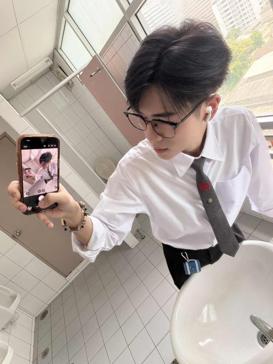 In_Intawit's tweet photo. Freshman Year 3 eiei
#Intawit https://t.co/RQtysJsKHx
