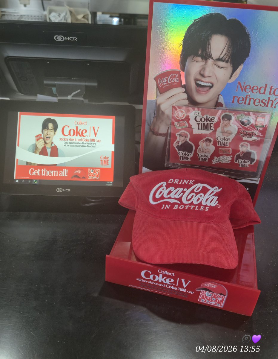 Reyahkim's tweet photo. Afternoon Feast 💜

TAEHYUNG COCA COLA AMBASSADOR
KIM TAEHYUNG X COCA COLA
#TaehyungxCocaCola
#VxCocaCola https://t.co/oikrh86FLp