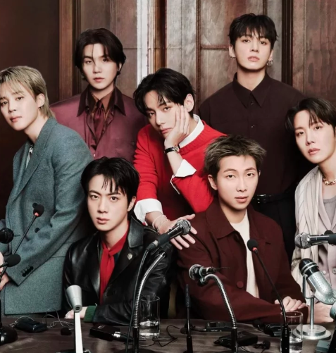 AboutMusicYT's tweet photo. NJ .com while reviewing BTS sold out show in MetLife Stadium:

"Who needs Grammys when you rule the world? BTS doesn't need a Grammy - they already have the world." https://t.co/2HCgL8eAzh