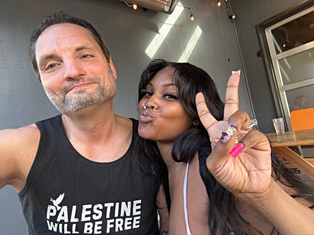 Robotvirgin's tweet photo. With the Stunningly Beautiful Emani for Vegan Date Night at Black Water, a Vegan Punk Bar in PDX!
.
.
.
.
.
.
.
.
#vegandatenight #vegandate #vegansofinstagram
#vegan #veganfood #plantbased #veganism #goddess #queen #model #models #modeling #instagrammodel #veganfortheanimals #portlandvegans #beautifulwoman #beauty #gorgeouswoman #gorgeous #vegansofportland #govegan #pdxvegans #punkvegan #veganpunk #punkrock
#vegandinner #veganjunkfood #veganbar #veganbarfood #veganrestaurant