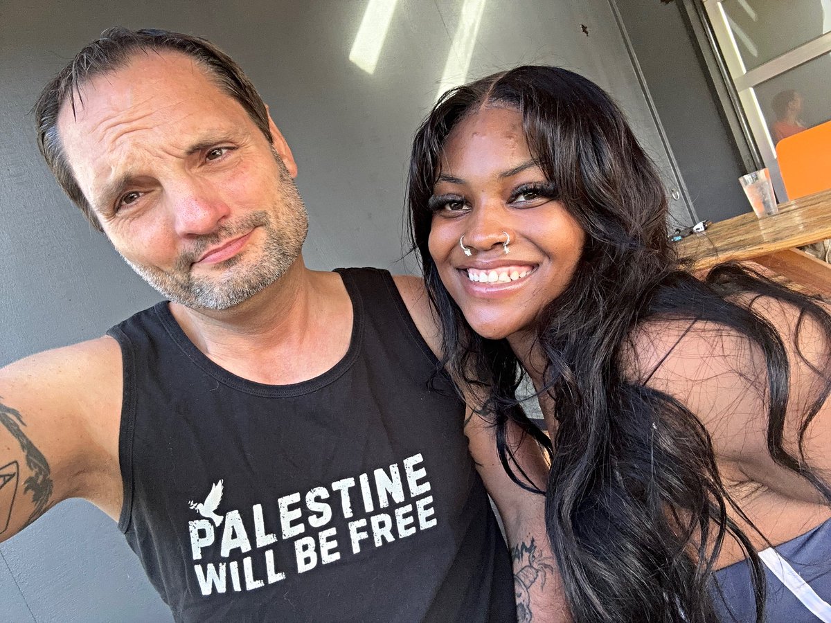 Robotvirgin's tweet photo. With the Stunningly Beautiful Emani for Vegan Date Night at Black Water, a Vegan Punk Bar in PDX!
.
.
.
.
.
.
.
.
#vegandatenight #vegandate #vegansofinstagram
#vegan #veganfood #plantbased #veganism #goddess #queen #model #models #modeling #instagrammodel #veganfortheanimals #portlandvegans #beautifulwoman #beauty #gorgeouswoman #gorgeous #vegansofportland #govegan #pdxvegans #punkvegan #veganpunk #punkrock
#vegandinner #veganjunkfood #veganbar #veganbarfood #veganrestaurant