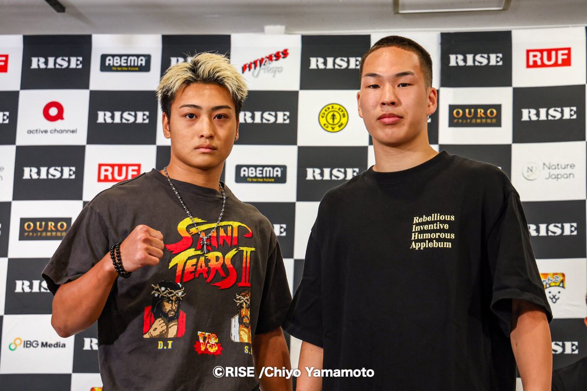 RISE_2003's tweet photo. ／✨
🥊8.29 #RISE201
🎙️会見コメントを公開
＼✨

🎙️棚澤大空
💬再戦で前回は接戦だった相手だけどしっかり倒して「レベルが違うぞ」って所を見せたい。良い勝ち方をするのでタイトルマッチに行かせて欲しい

🎙️相沢晟
💬棚澤選手は自分がこれまで負けた試合で1番悔しかった試合の相手。棚澤選手は試合を望んでないと思うけど自分はめちゃくちゃ望んでいたし、ここで勝ったらベルトも見えてくる。1番はTARGETにベルトを持ち帰りたいのでしっかり勝ちます

📝会見全文は➡️ https://t.co/RndNEBBpgf

🗓️8月29日(土)後楽園ホール
大会情報は➡️ https://t.co/PguEQ17Sim