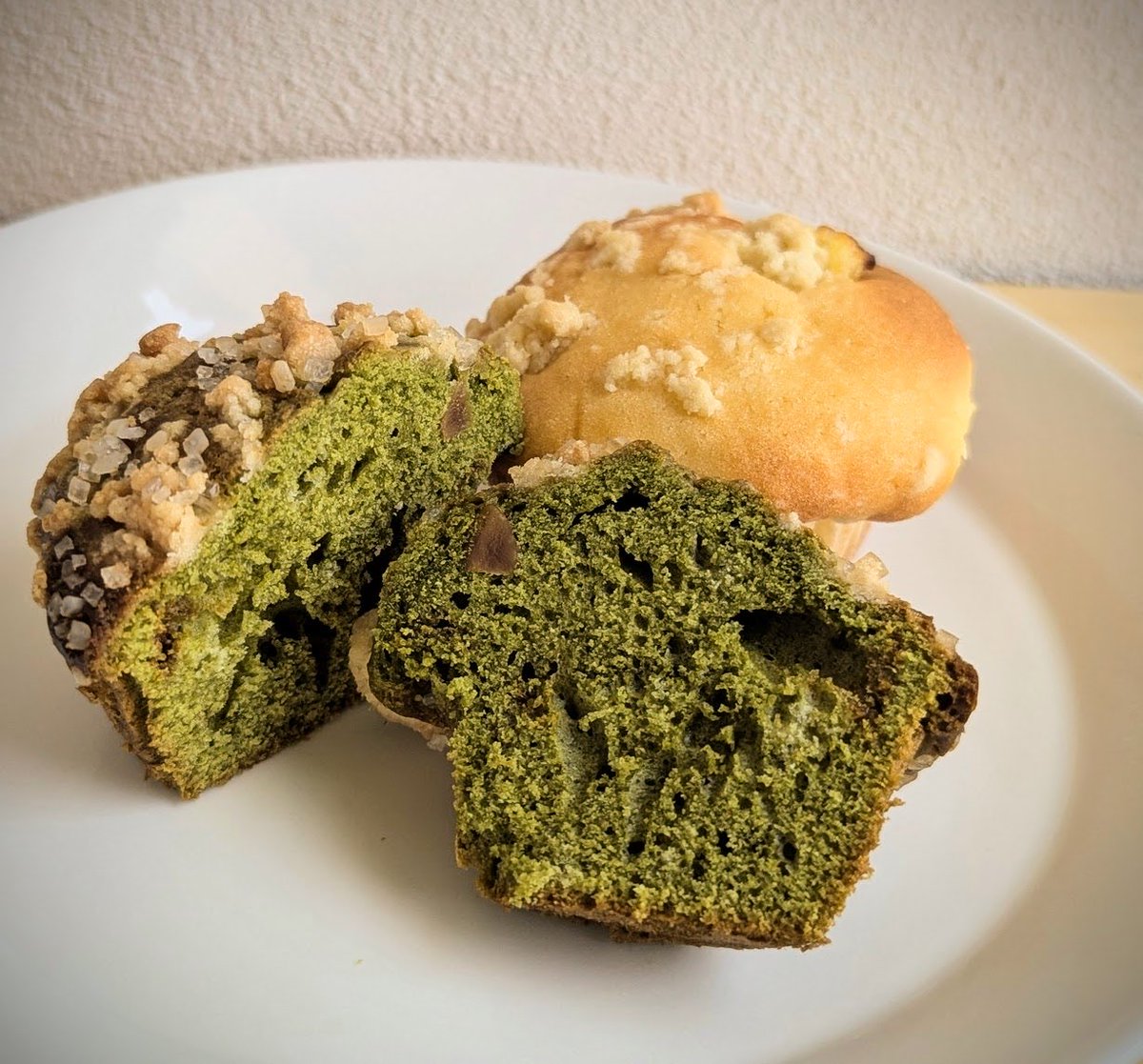 Usamimi_Gram's tweet photo. 食べ応え🙆‍♀️
ふっくら、しっとりマフィン🧁
 #mahalo #スイーツ #マフィン
 #専門店 #焼き菓子 #おいしい
 #こだわり #米子 #グルメ
➡️ https://t.co/qUrvDSGHlY https://t.co/GC1yo9x9b9