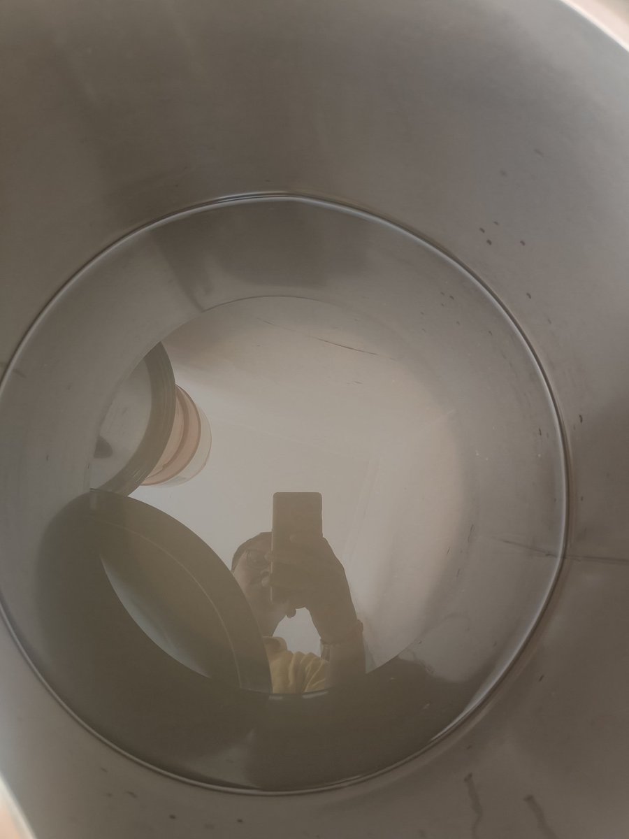 Mitkarisumit's tweet photo. Dirty black water is being supplied for drinking in Majalgaon, Dist. Beed, Maharashtra. This is a serious public health issue. Kindly take immediate action, test the water quality, and restore clean drinking water at the earliest.
@JalShaktiMin @CMOMaharashtra
#Majalgaon #Beed https://t.co/o14HZV9DMQ