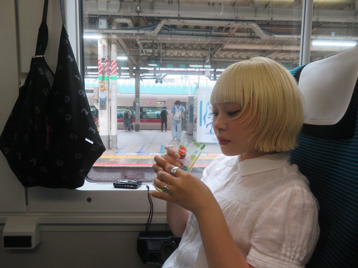 BrcYx's tweet photo. 3コマ https://t.co/mnzG9WvNU9