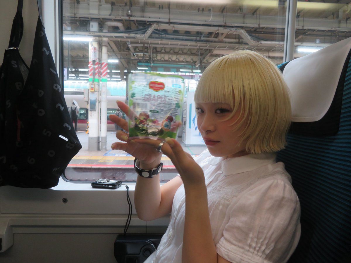 BrcYx's tweet photo. 3コマ https://t.co/mnzG9WvNU9