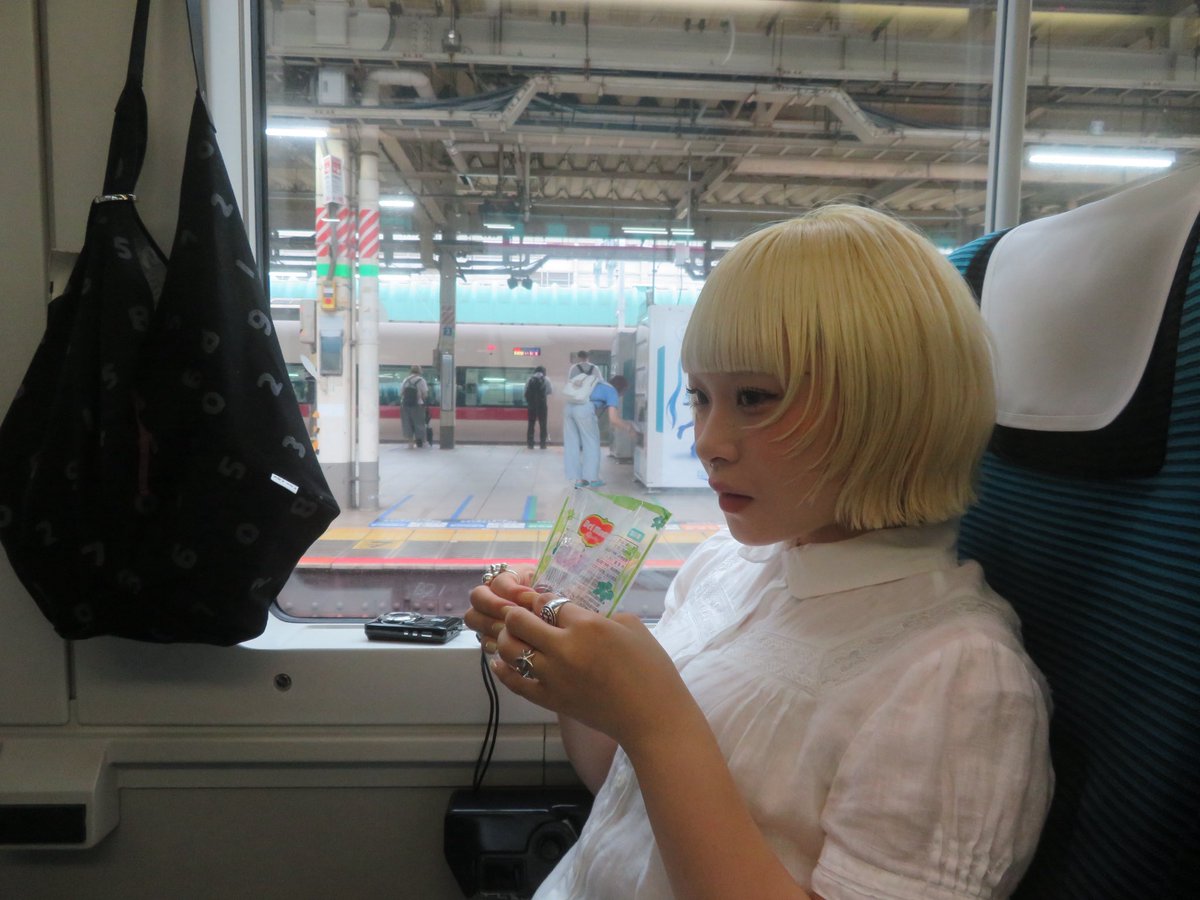 BrcYx's tweet photo. 3コマ https://t.co/mnzG9WvNU9