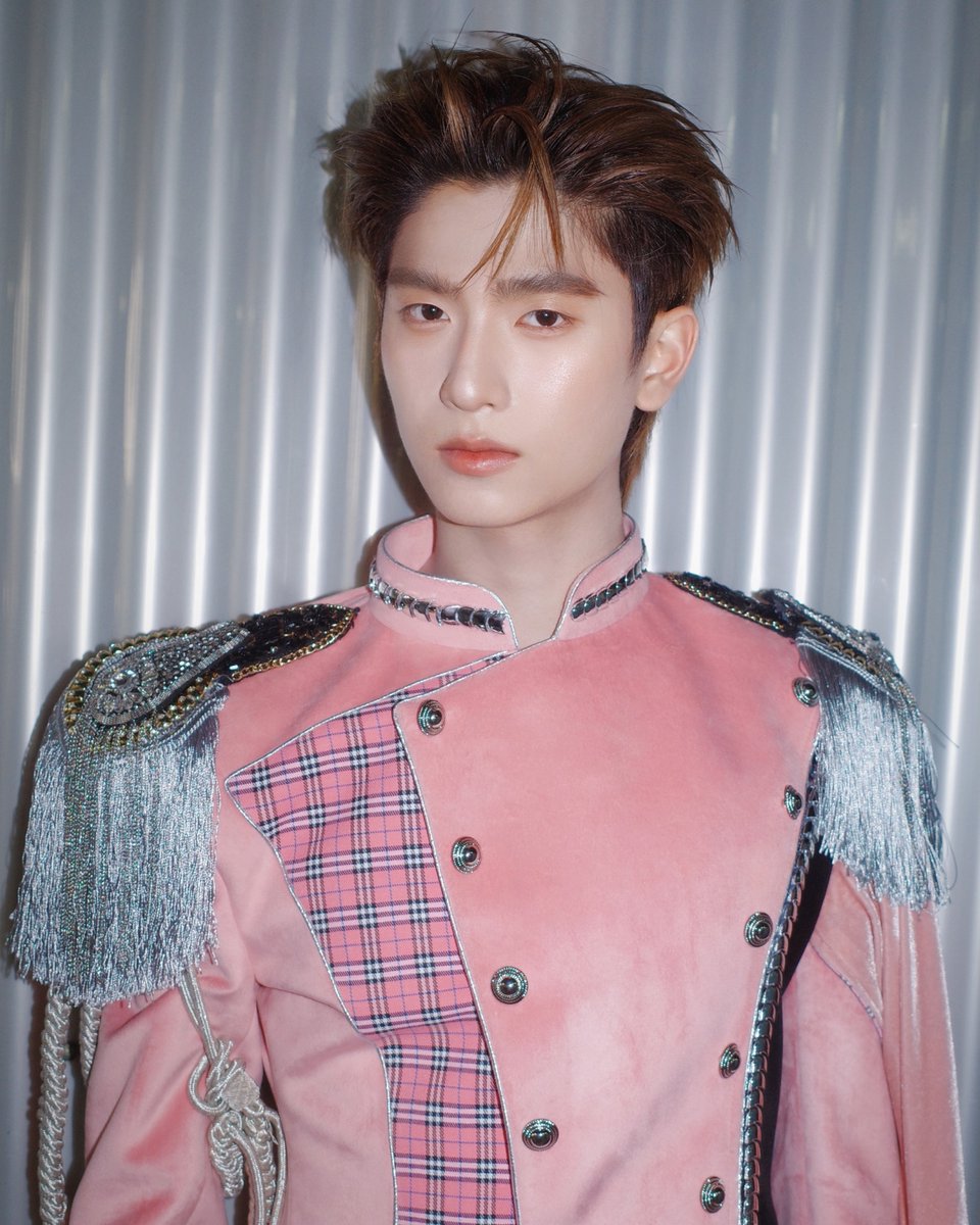 ForThomaskongTH's tweet photo. 📸 IG Update (04.08.26)
: ozsila_makeup 

MVP Pink Power 🦊🩷 
ꔛ https://t.co/lz4mQu8t3k

#CheeringForTMKFamily 
#DMDSportsDay2026 

#tthomastc #kongjiro ; #thomaskong https://t.co/C9kqxS39M0