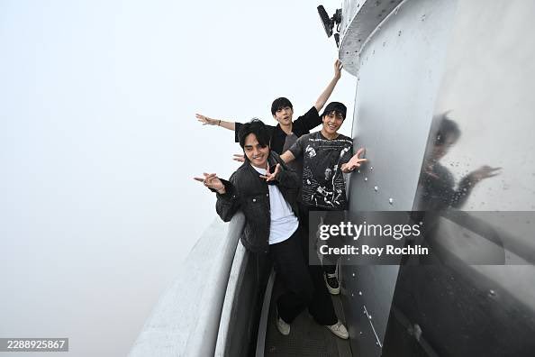 jahcentre's tweet photo. me lamba pero ang rare combination ng trio na 'to yung magkakasama pablo-justin-ken hahahaha ang cutie 💜💚🖤 https://t.co/0pUpc9DheL