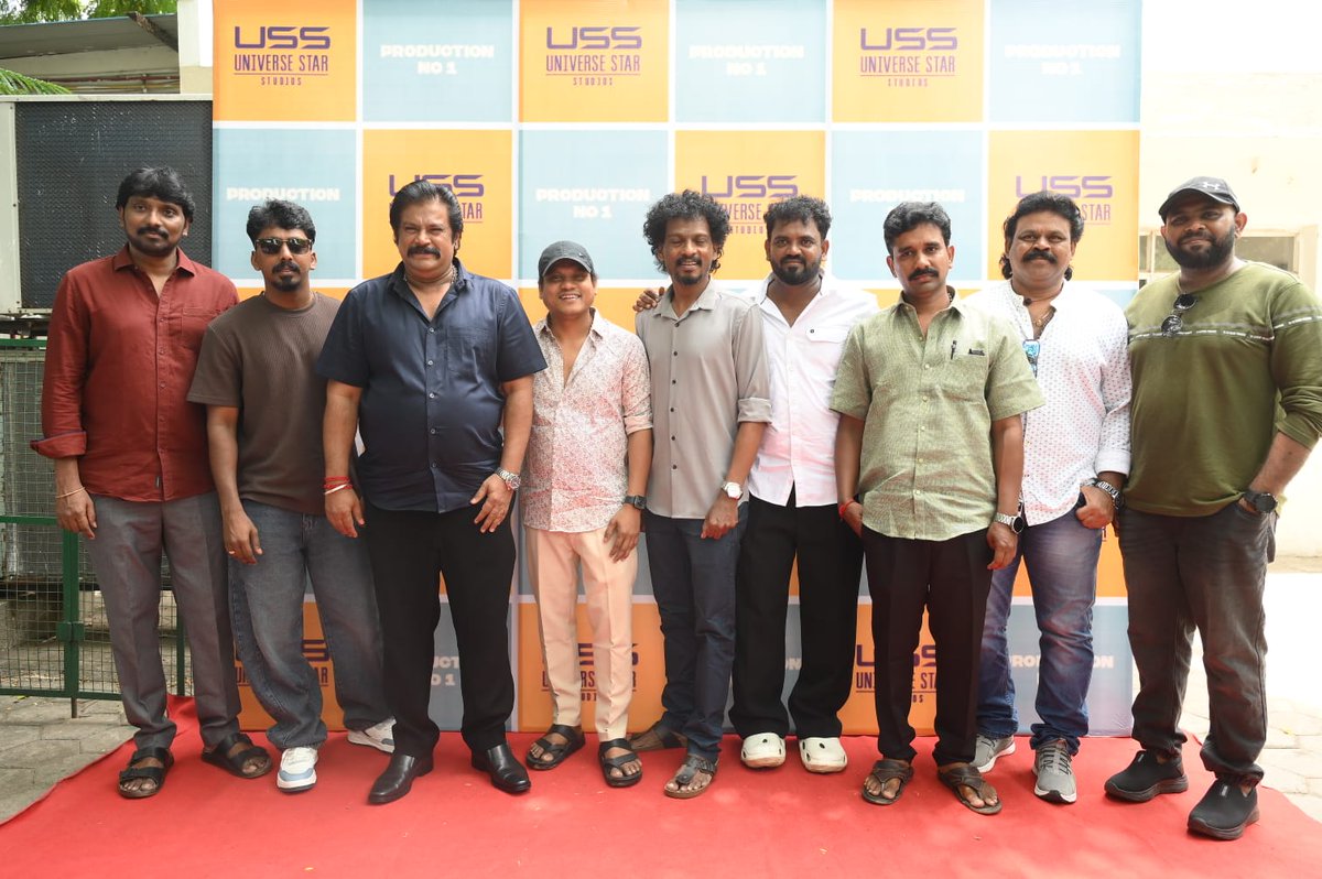 ChennaiTimesTOI's tweet photo. Actor #Muthukumar, #Pugazh and #Sendrayan come together for a film directed by #MadanDurai. The film which also stars Vijay TV fame #Ramar, #AjayRaj and #PavelNavageethan began with an official pooja ceremony today! https://t.co/n8SOyx3OyH