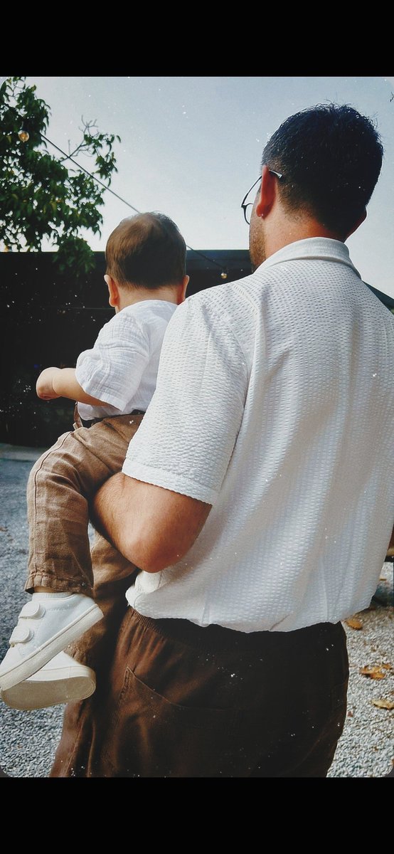 kovauv's tweet photo. Barış Baktaş #BarışBaktaş
@barisbaktas❤️

Junior Baktaş 🤍

Papa Baktaş 🤍

Guten Morgen  Sonne Schein❤️🌿✌️🕊🌞 https://t.co/UmA1nYL7z8