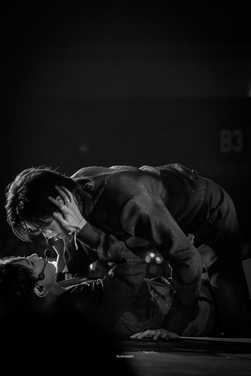 jumarkmomieeeee's tweet photo. GIRL IS THIS AI WTF WHY AM I SEEING THIS FOR THE FIRST TIME HELLO https://t.co/5GngKbvpDs