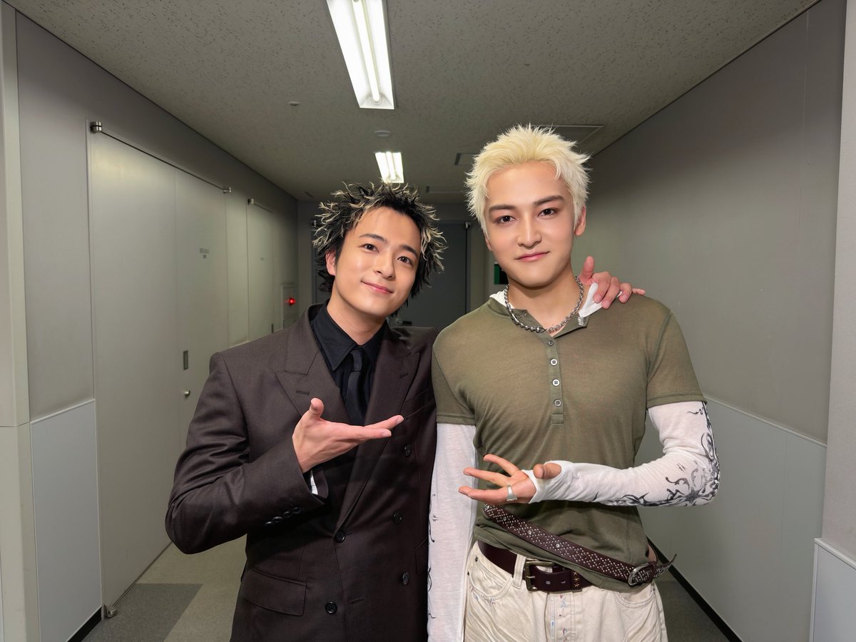 starglow_bmsg's tweet photo. #Da_iCE #和田颯 さん📸
@Da_iCE_STAFF @Da_iCE_HAYATE 

ありがとうございました✨️

#KANON
#STARGLOW https://t.co/3c0dbhoejA