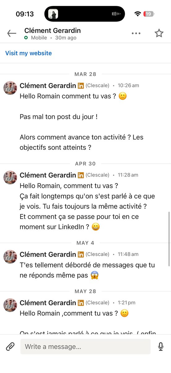 RosoAI's tweet photo. J’ouvre Linkedin après un long moment, je check mes DM, je vois ça 

J’espère ce réseau coule https://t.co/DOFCDdHcEs
