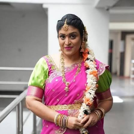 red_movie_'s tweet photo. Uma Telugu Serial actress  hottest 🥵🥵🔞🔞 https://t.co/NMA89H1owN