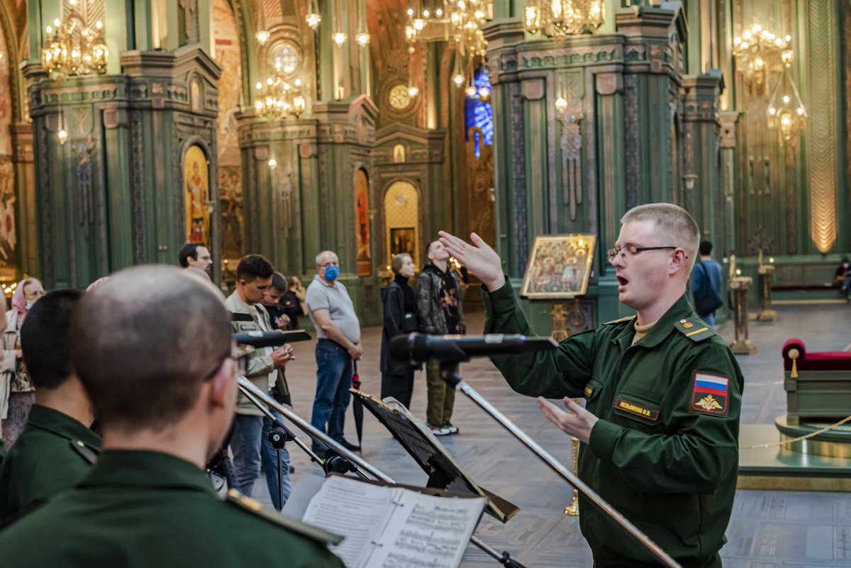 petite_michelle's tweet photo. The fact that Russia has a missile called “Satan,” that it was blessed by the head of the Russian Orthodox Church, and that the Russian Armed Forces’ main cathedral looks like this tells you everything you need to know about the kind of “Christianity” they practise. https://t.co/8xMjJ19eUL