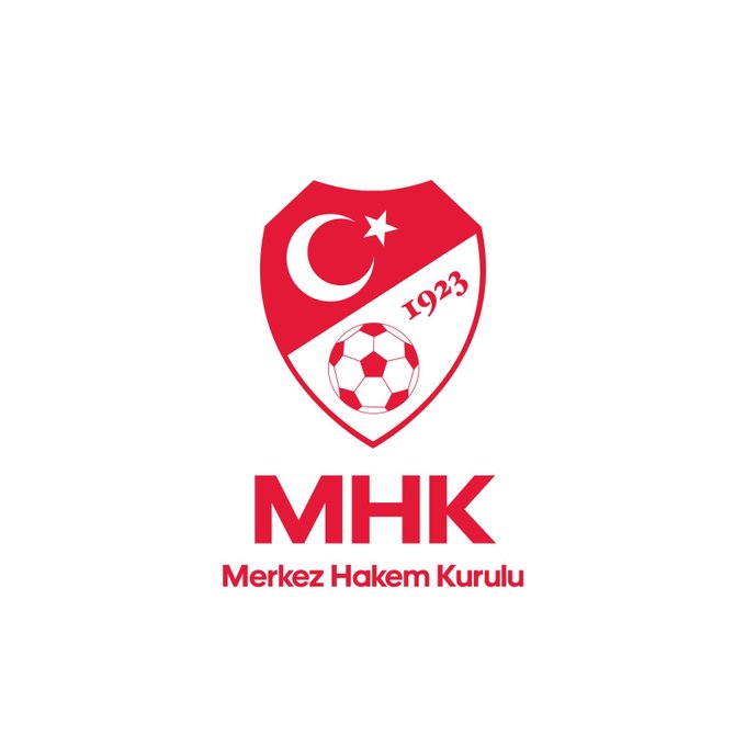 KitAjans's tweet photo. TFF ve MHK, yeni sezonda hakemlerden oyunu sık sık durduran ve soğutan kolay faul anlayışını terk etmelerini isteyecek. (Türkiye Gazetesi) https://t.co/erWFVqHs1e