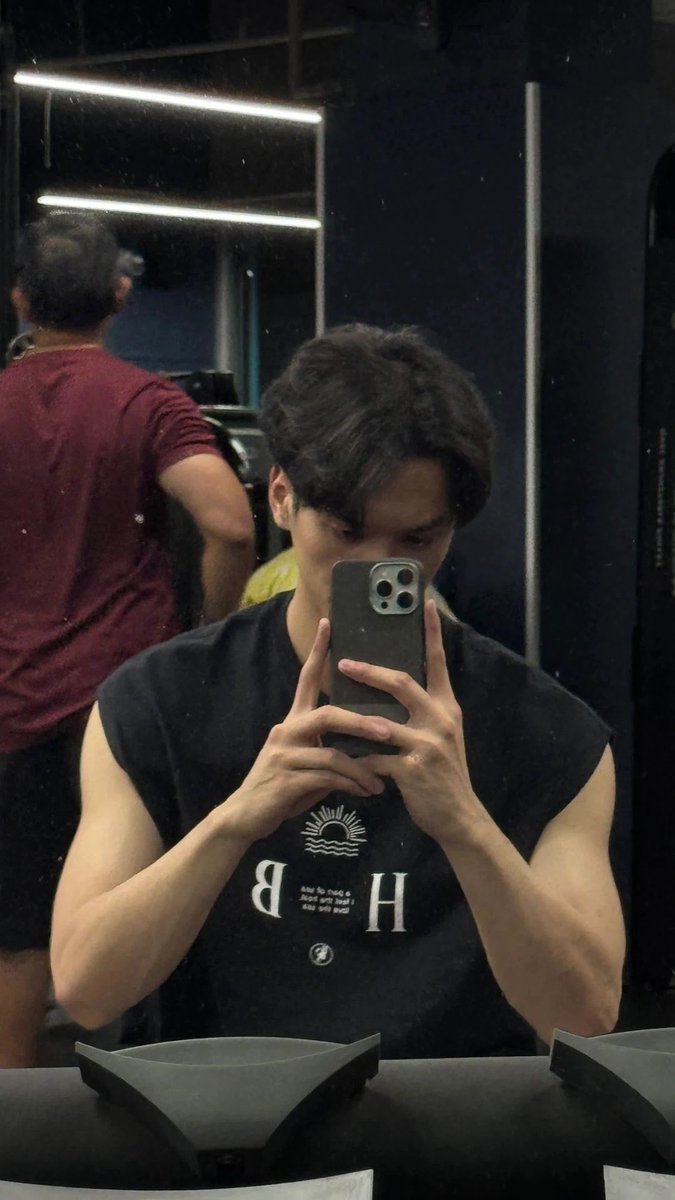 poreverqin's tweet photo. heyyo kinda late
#DMDSD #domundiselcaday #kengharit https://t.co/qkDcuTdIVz
