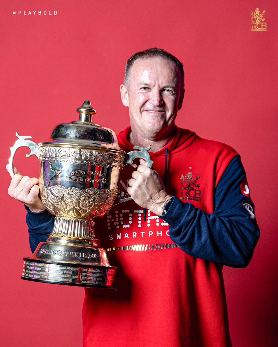 inswixng's tweet photo. The appointment that changed the course of RCB's history.
#OnThisDay
3years ago, Andy Flower was
appointed as our Head Coach.
Three years on, that decision has brought Back- 2 -Back #TATAIPL titles and laid the foundation for an ironclad legacy in Red, Blue & Gold. https://t.co/M4efdOsZiX
