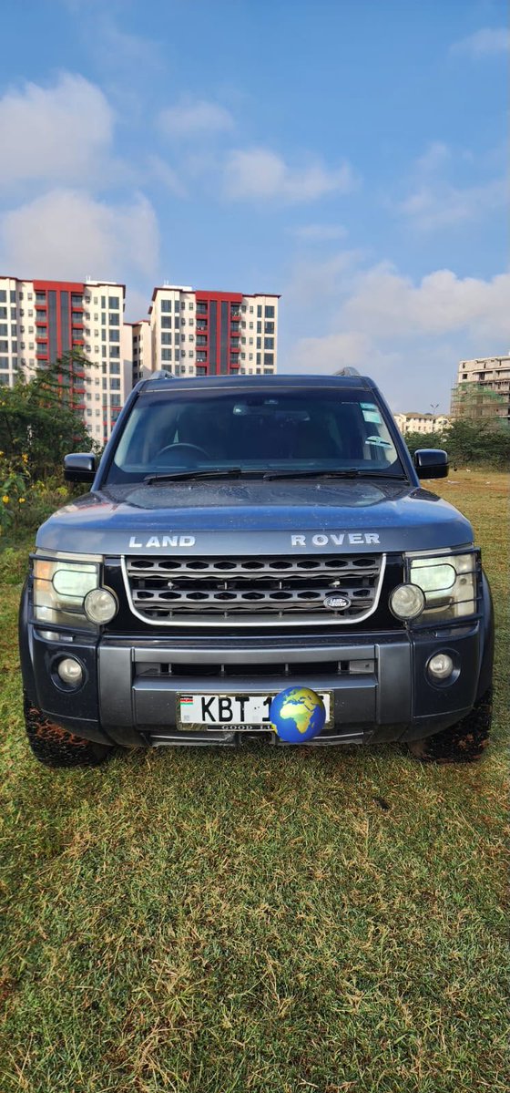 EwingKirimi's tweet photo. *https://t.co/iBCOtT1A0O*

LAND-ROVER DISCOVERY 3🔥
YOM : 2005
2800cc Diesel
Automatic transmission 
Very Neat

Price : Ksh 1,880,000/=
*☎️ 0740613319 - Ewing https://t.co/VcYKXDtdhy