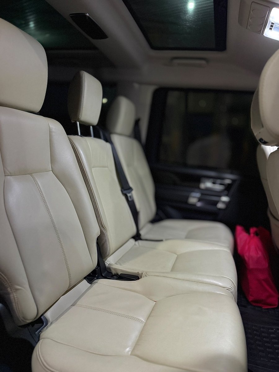 kixe_magari's tweet photo. LAND ROVER DISCOVERY 4
Spec: HSE Luxury 
Fuel: Diesel
Engine: 3.0L
Seat: 7

Price: 47,800,000/-
Call 0786510837
EXCHANGE ALLOWED https://t.co/cOImfZbEXv