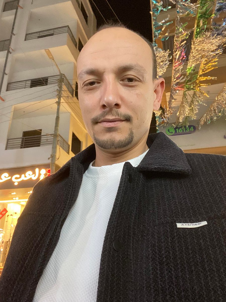 8o707j's tweet photo. مقيم مصري في السعوديه ويعمل في الصناعيه يقوم بدعم منشور مسيء عن ولي العهد حفظه الله 
رابط حسابه https://t.co/JmcNv45RxC
@MOISaudiArabia  
@pss_ar 
@ppgovsa 
@MOI__911 
@kamnapp
@NCA_KSA 
وطن بلا فساد 🇸🇦 https://t.co/ixymA0cC5Q