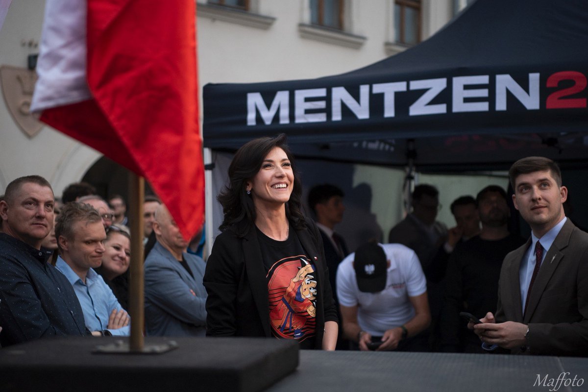 maffoto2's tweet photo. Konfederacja 2025 moim okiem - 36 ujęć. Część 2. @KONFEDERACJA_ @RuchNarodowy @Nowa_Nadzieja_ @krzysztofbosak @SlawomirMentzen @EwaZajaczkowska @urbaniak_michal https://t.co/1wc6RsvNFh
