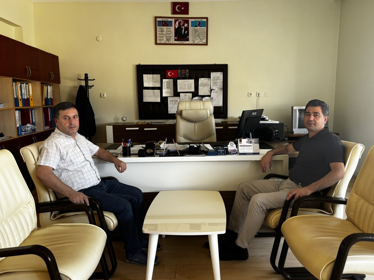 incesumem's tweet photo. Okul Ziyareti

Müdürümüz Sn. Erkan Çiçek, Ayfer İsmail Şahbaz Ortaokulunu ziyaret ederek yeni eğitim öğretim yılı hazırlıkları yerinde inceledi.

@tcmeb 
@kayserivaliligi 
@gokmen_cicek_ 
@incesukay 
@omersaidkarakas 
@CoskunESEN57 
@kayserimem 
@KayseriMEMArge 
@erkancicek3838 https://t.co/YTk2VgJ5cN