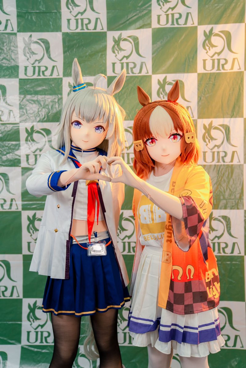 ArdemAristol's tweet photo. 铃帽贴贴～
🎭 @harinezumiws
#kigurumi   #ウマ娘
#ベルノライト https://t.co/bNo7L4lwFw